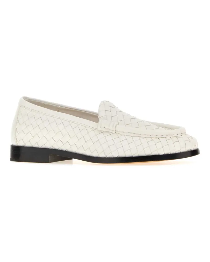 Bottega Veneta Women's White Leather Silenzio Loafers Alabaster Mocassini White