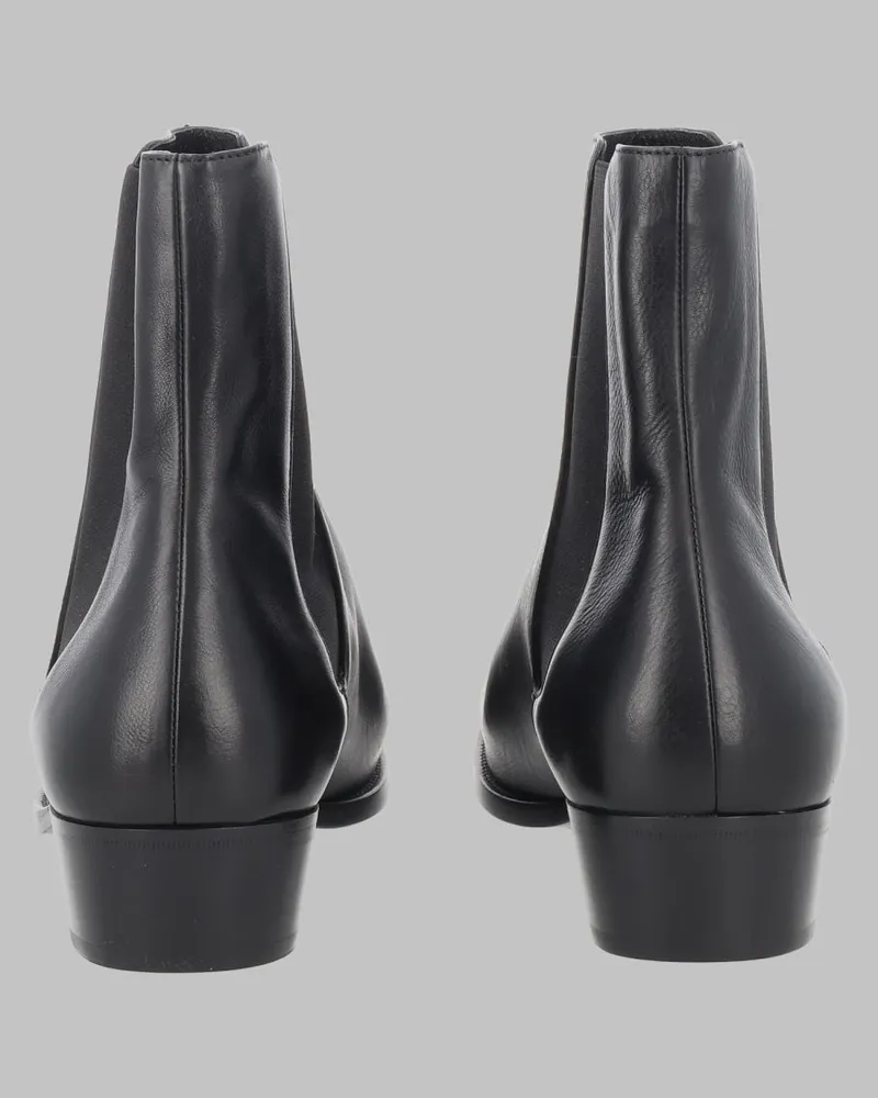 Saint Laurent Chelsea Stanton Boots — Black Black