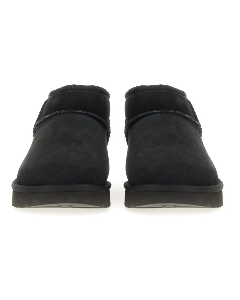 UGG Ankle Boot — Black Black