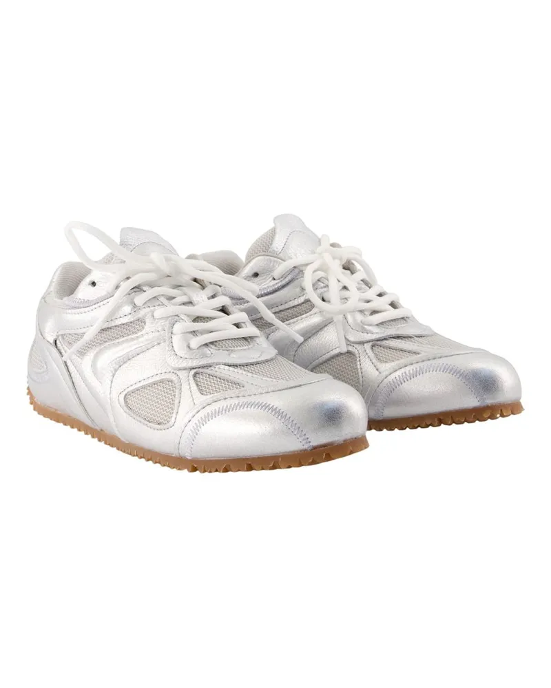 Axel Arigato Slow Runner Sneaker — Silver Silver