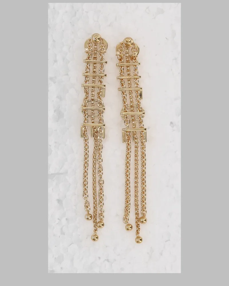 Chloé Logo Drop Earrings — Gold Gold