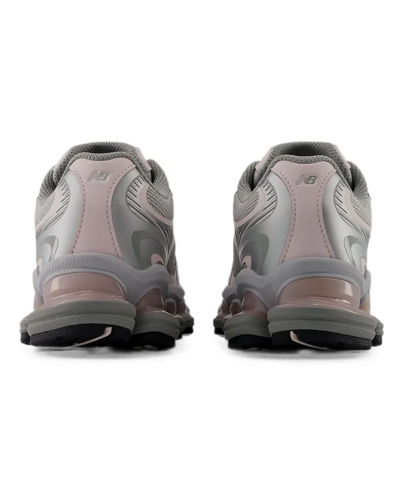 New Balance Sneaker — Grey Grey