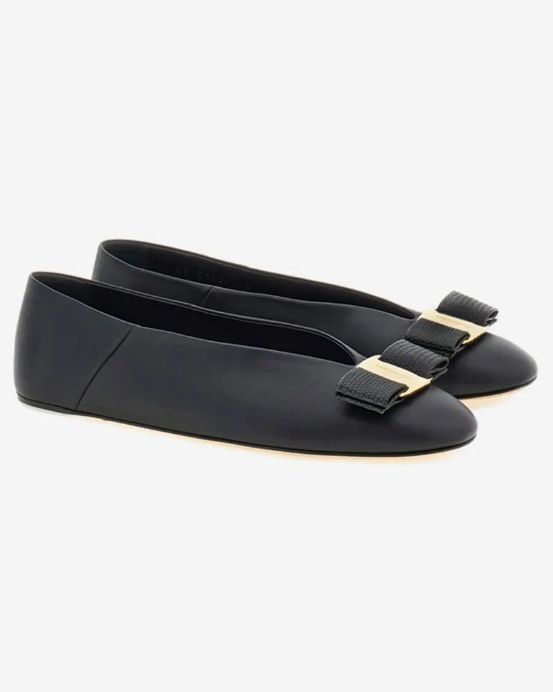 Ferragamo Women's Ballerina Flats Vanna Leather Black Black