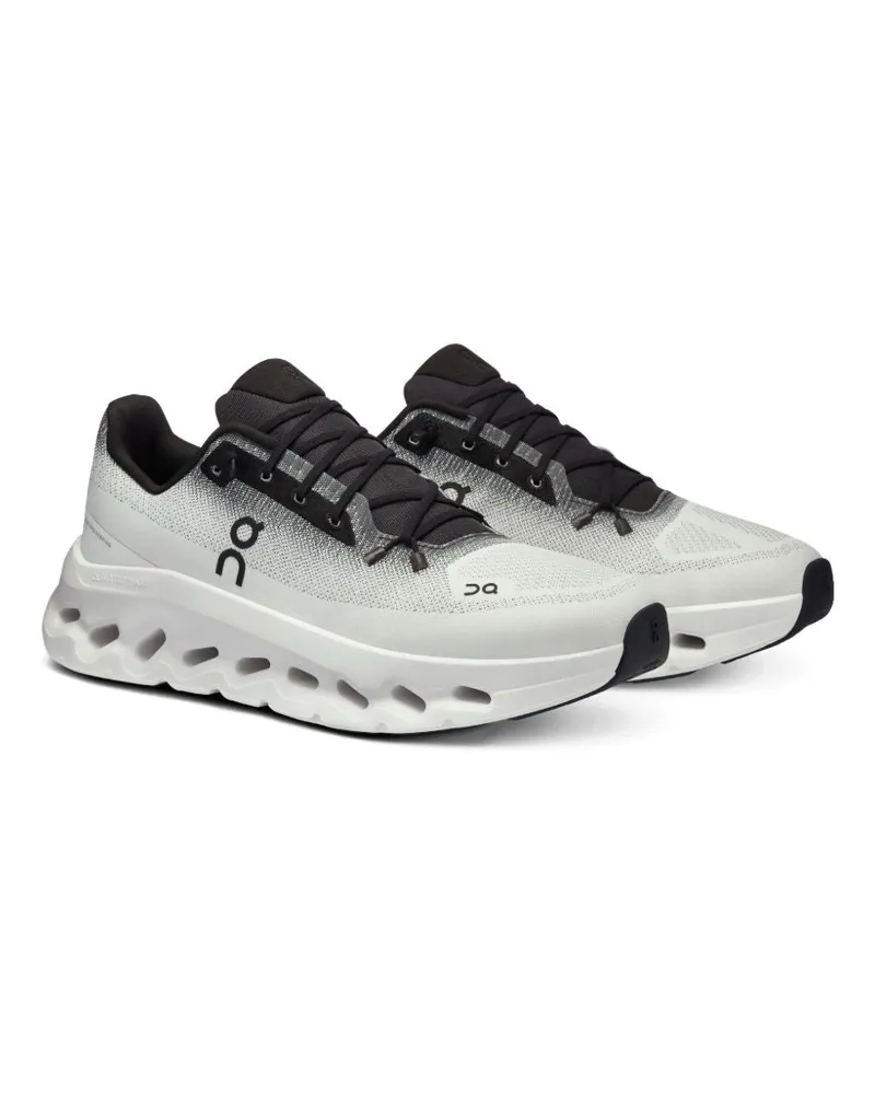 ON Sneakers — Black Black