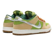 SB Dunk Sneaker — Green