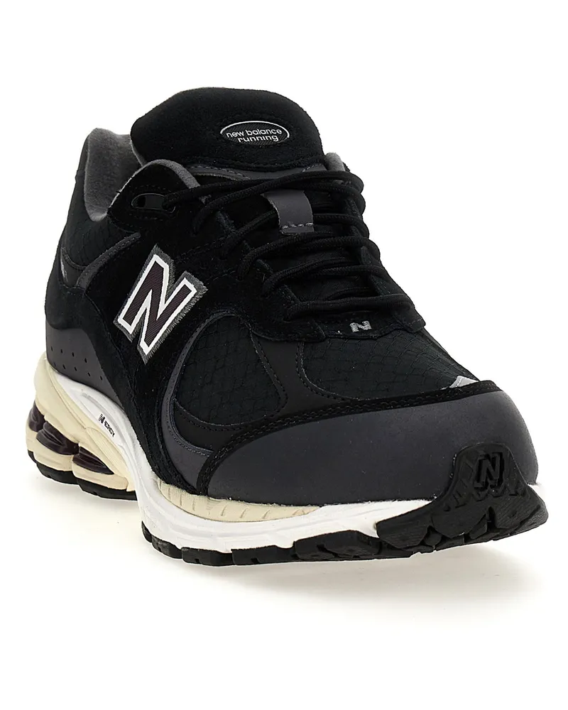 New Balance Sneaker — Black Black