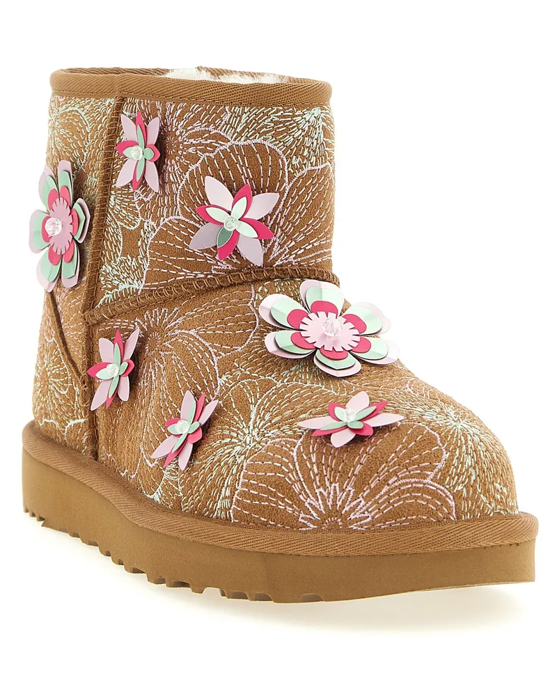 UGG Ankle Boot — Tan Tan