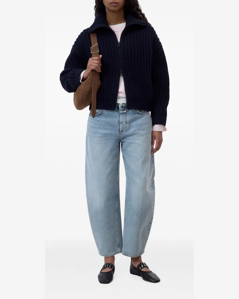 Closed Chunky Knit Sweater — Navy Navy