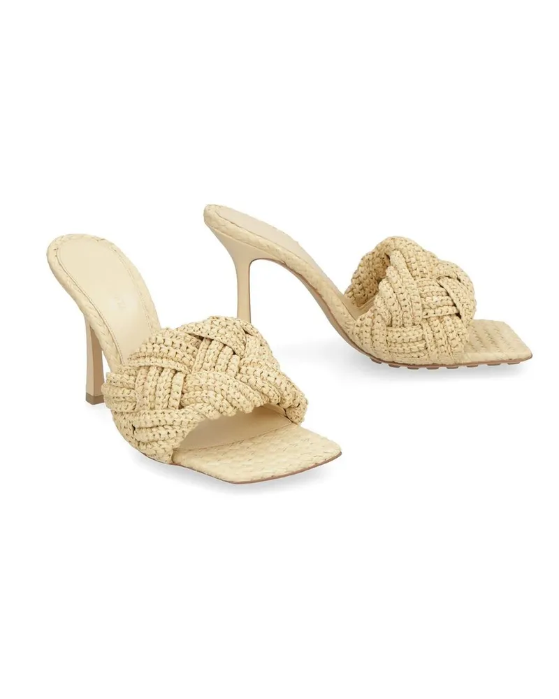 Bottega Veneta Women's Beige Raffia Mules Beige
