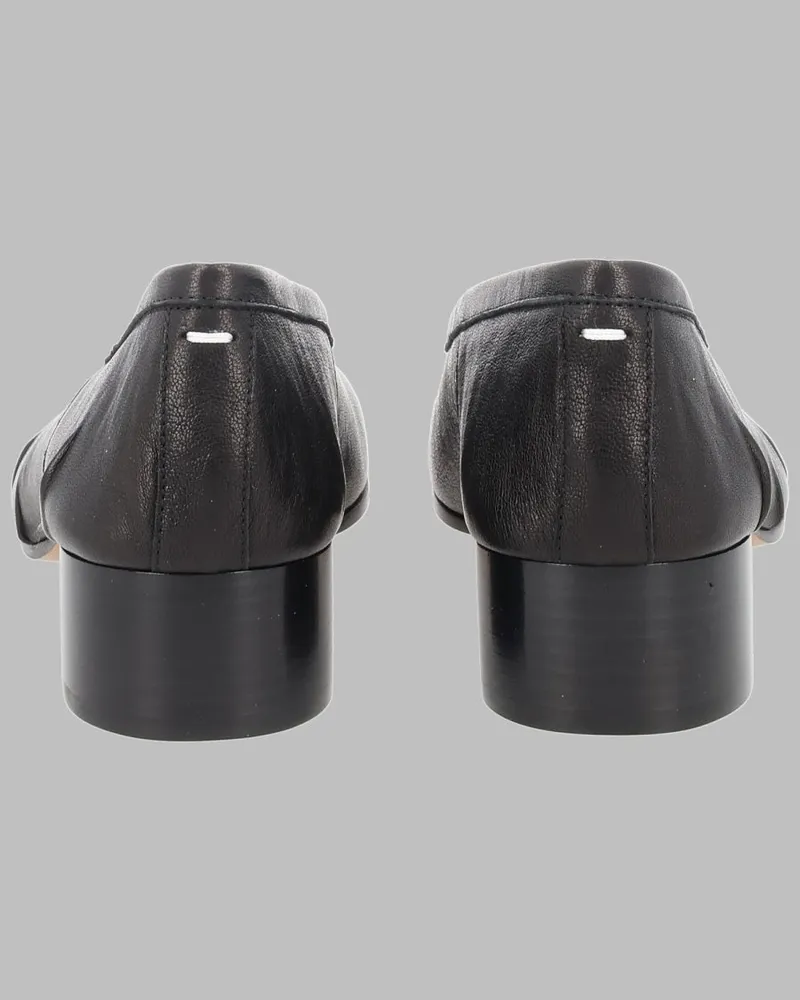 Maison Margiela Tabi Flat — Black Black