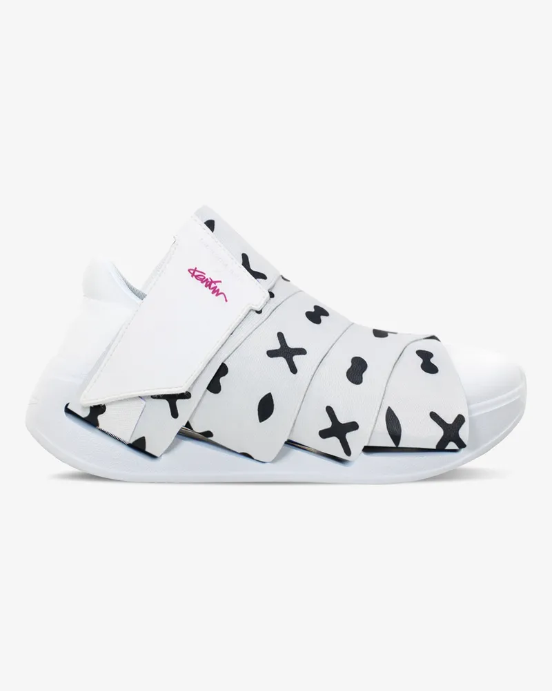 Fessura Women's Italia Change Sneaker White Recyclable Synthetic White