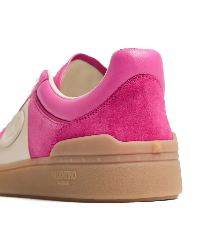 Valentino Garavani Sneaker — Pink Pink