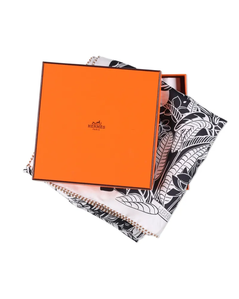 Hermès Flamingo Party Tattoo Shawl 140 — Navy and White Navy