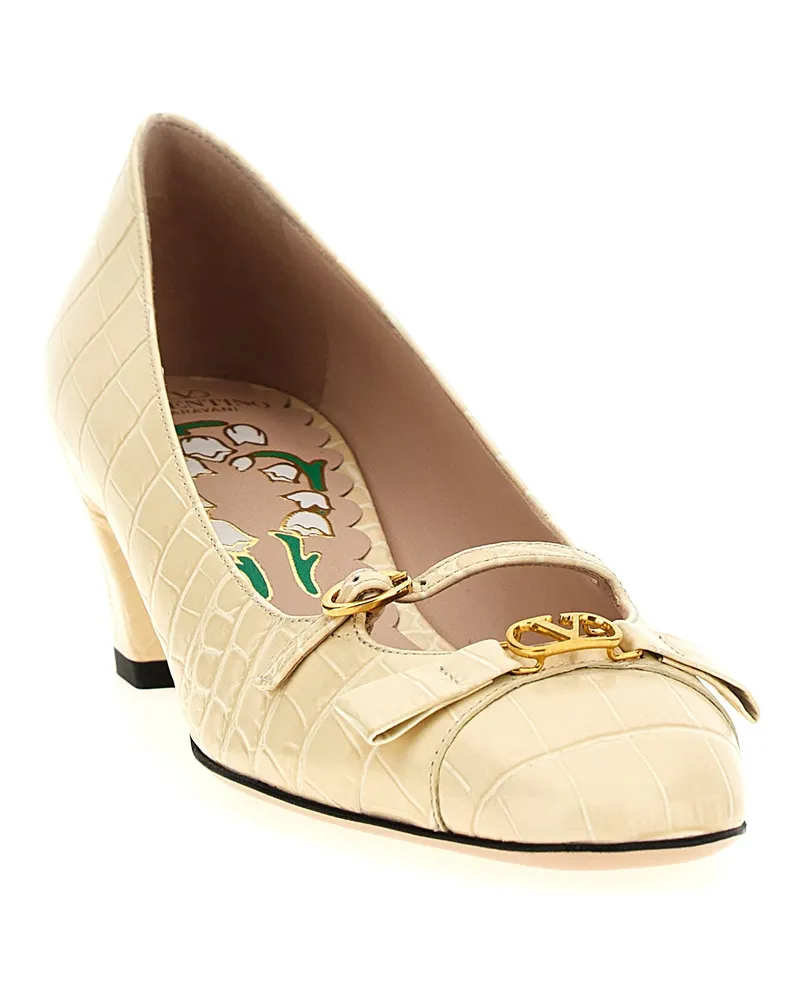 Valentino Garavani Bowow Pump — Cream Cream