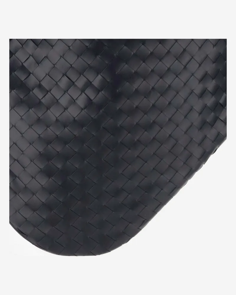 Bottega Veneta Men's Virgule Bag Navy Calfskin Messenger Navy
