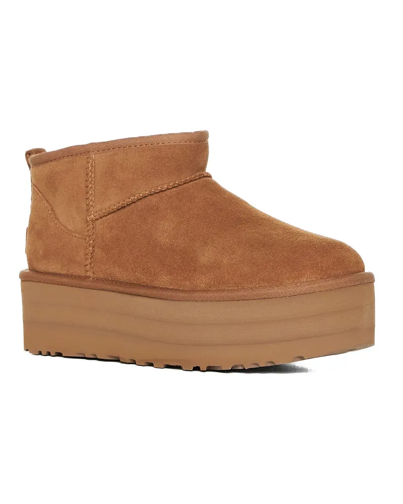UGG Boot — Camel 