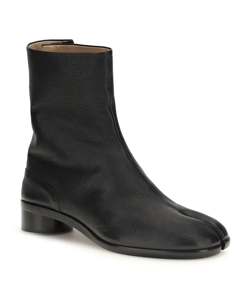Maison Margiela Men's Tabi Ankle Boots Black Calf Leather Bos Taurus Black