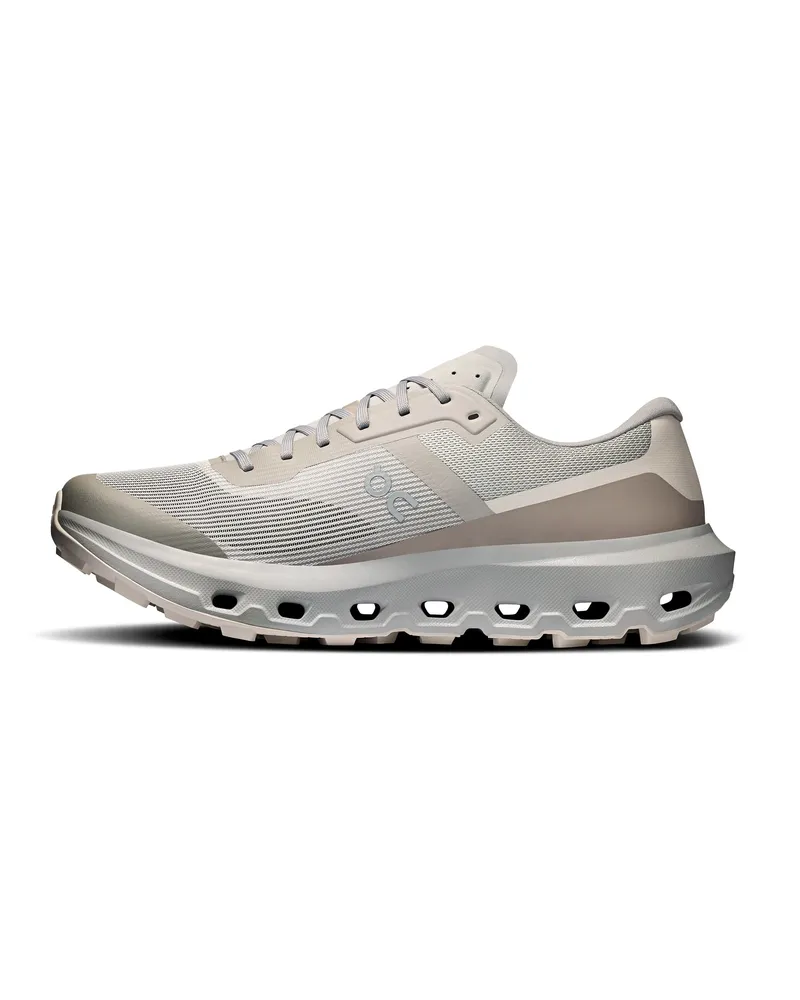 ON Cloudvista Sneaker — Beige Beige