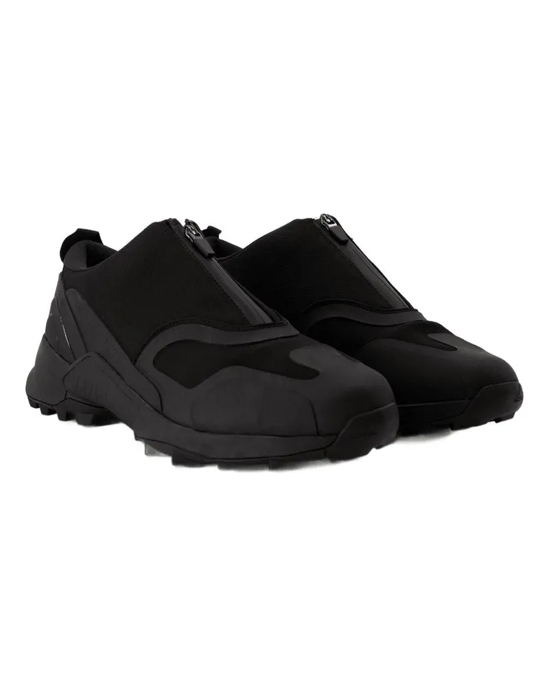 Y-3 Unisex Swift R3 Sneaker Black Others Black