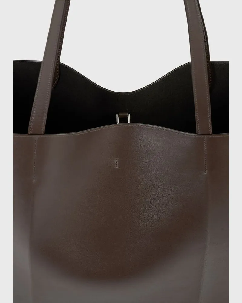 Totême H26 Tote Bag — Brown Brown