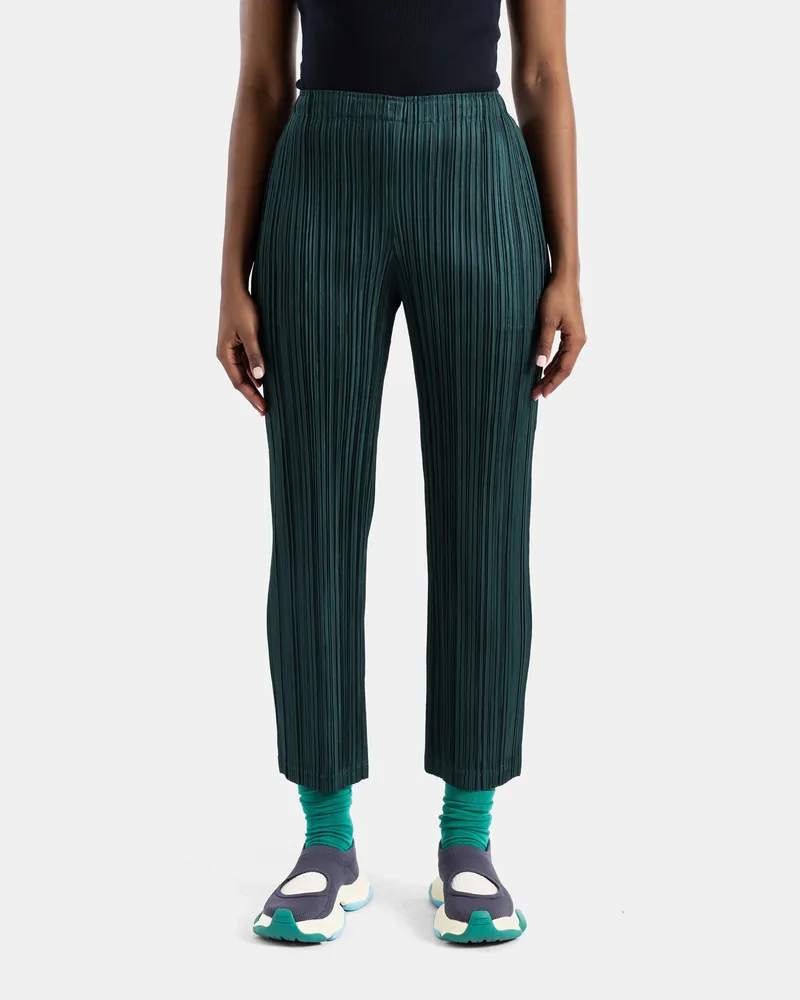 Issey Miyake Women's Thicker Bottoms 2 Pleated Fir Green Trousers Green