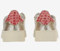 Dallas Low Sneaker — Gold