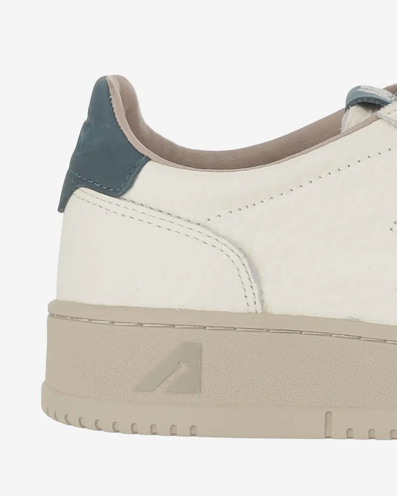 AUTRY Men's Sneakers Medalist Low Navy Leather Trainers White