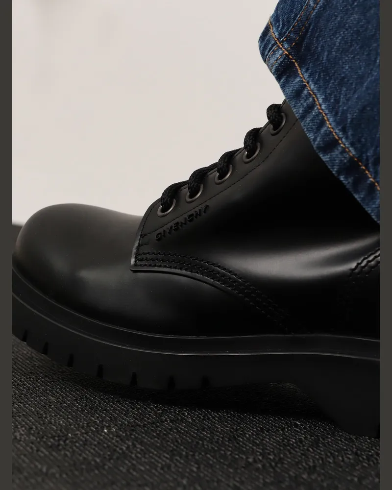 Givenchy Men's Leather Ankle Boots Black Black