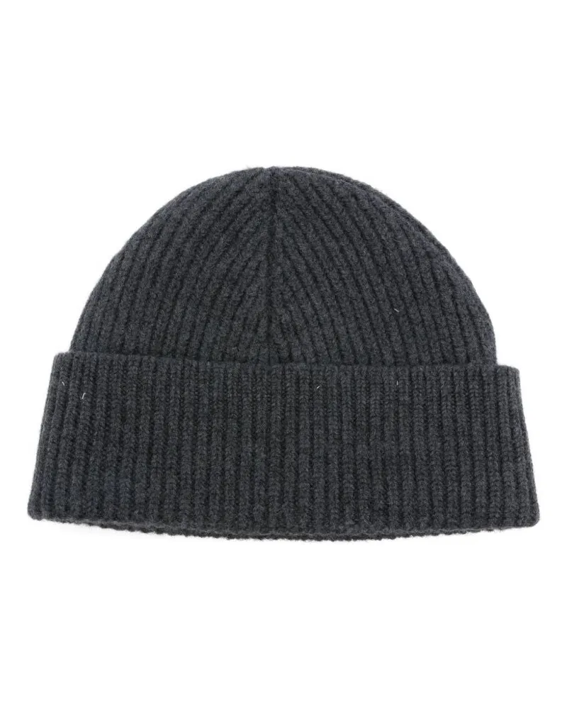 AMI Paris Beanie — Grey Grey