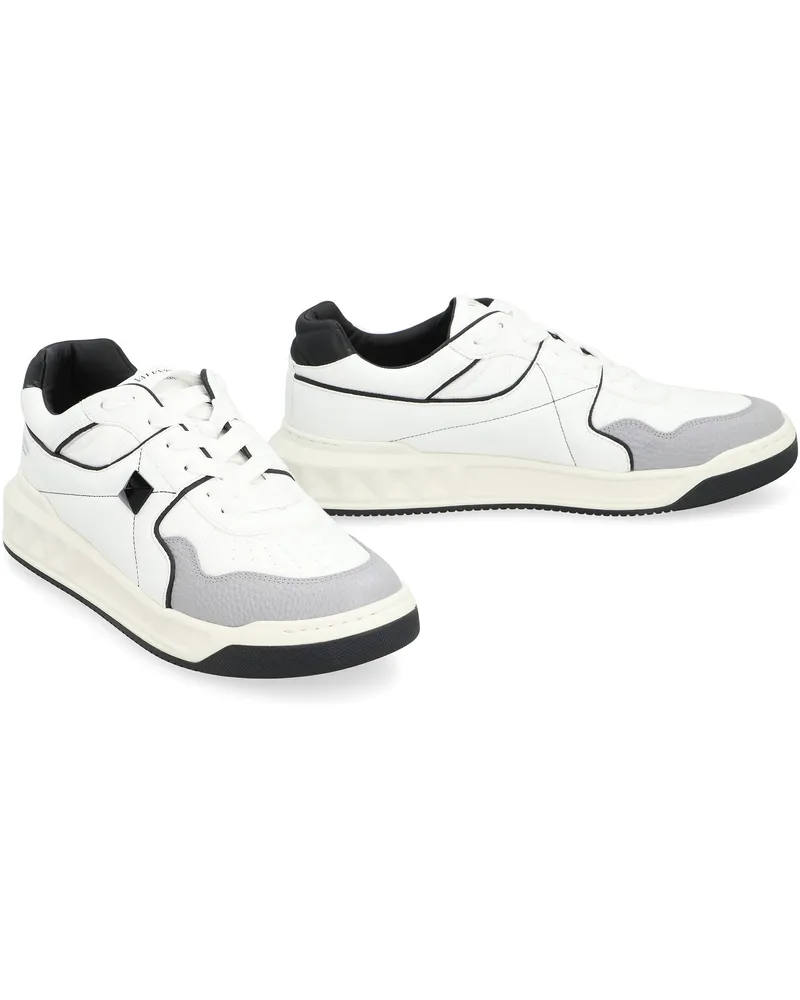 Valentino Garavani Men's One Stud Low-Top Sneakers White Calfskin Trainers White