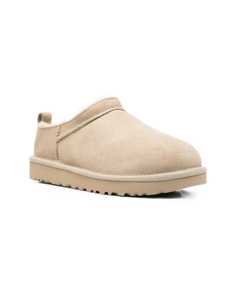 UGG Classic Slipper — Beige Beige
