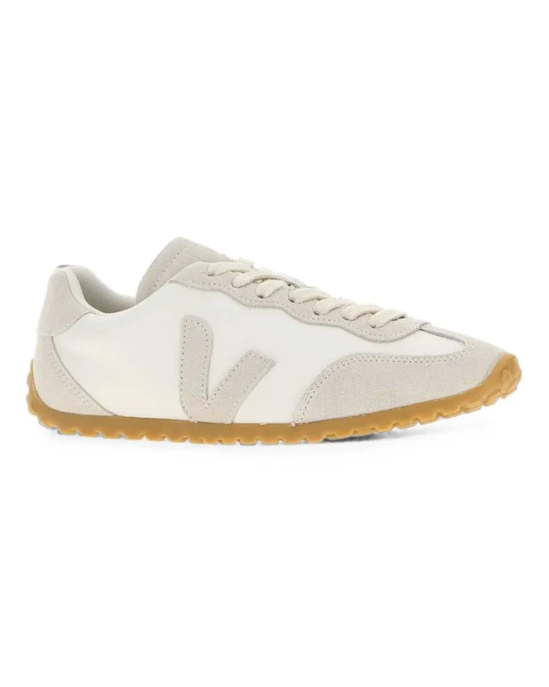 VEJA GT Sneakers — Cream Cream