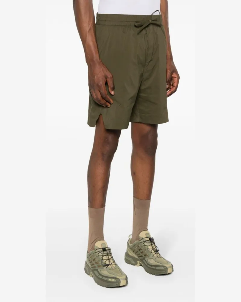 Canada Goose Men's Killarney Logo Patch Shorts Green Clothing > Pants Green