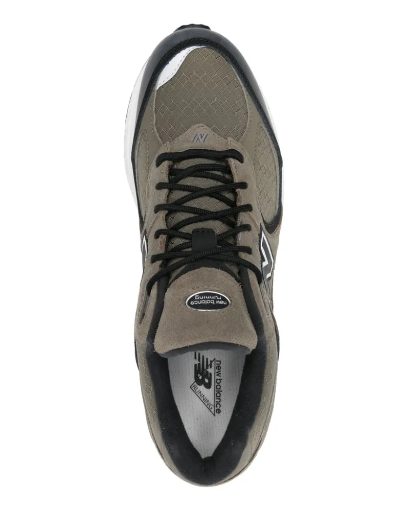 New Balance 2002R Sneaker — Olive Green Olive