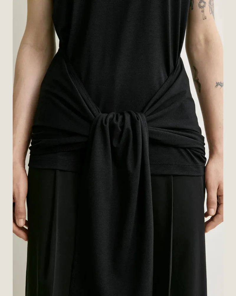 Totême T-Shirt — Black Black
