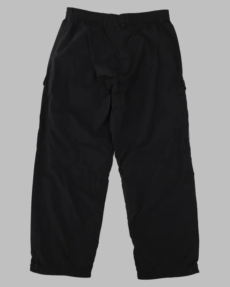 C.P. Company Chrome-R Lens Detail Cargo Trousers — Black Black