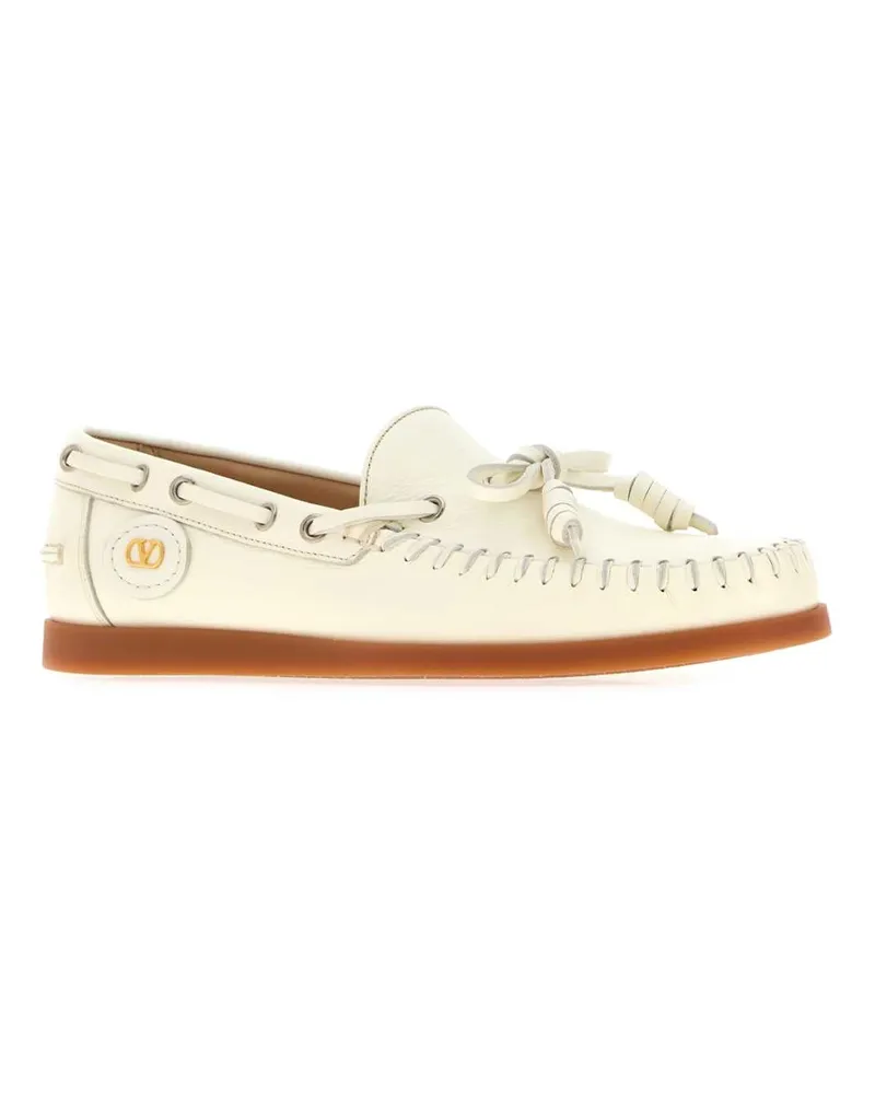 Valentino Garavani Women's Ivory Leather Vlogo Signature Loafers Mocassini Ivory