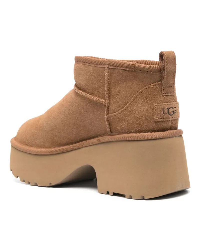 UGG Boot — Chestnut Chestnut