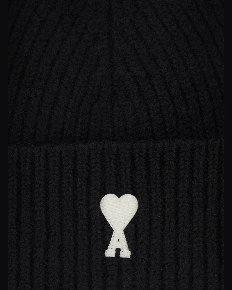 AMI Paris UBO006 Wool Ribbed Beanie — Black Black
