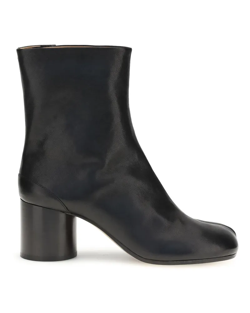 Maison Margiela Women's Ankle Boots Tabi Black Leather Lamb Black