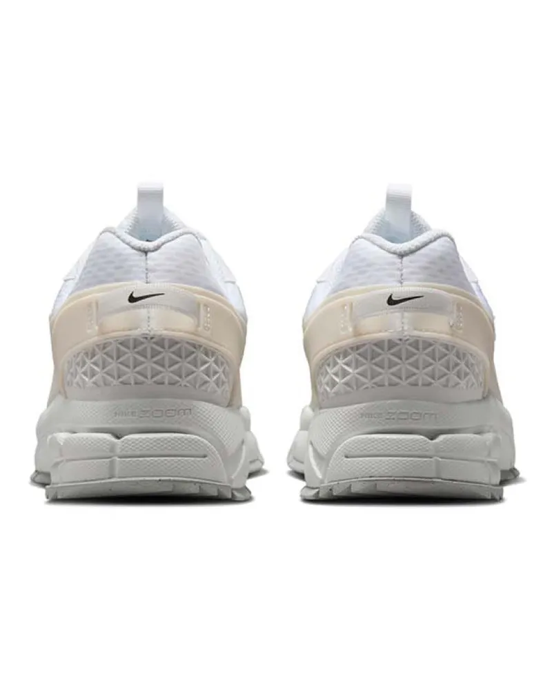 Nike Zoom Vomero Roam Sneakers — White White