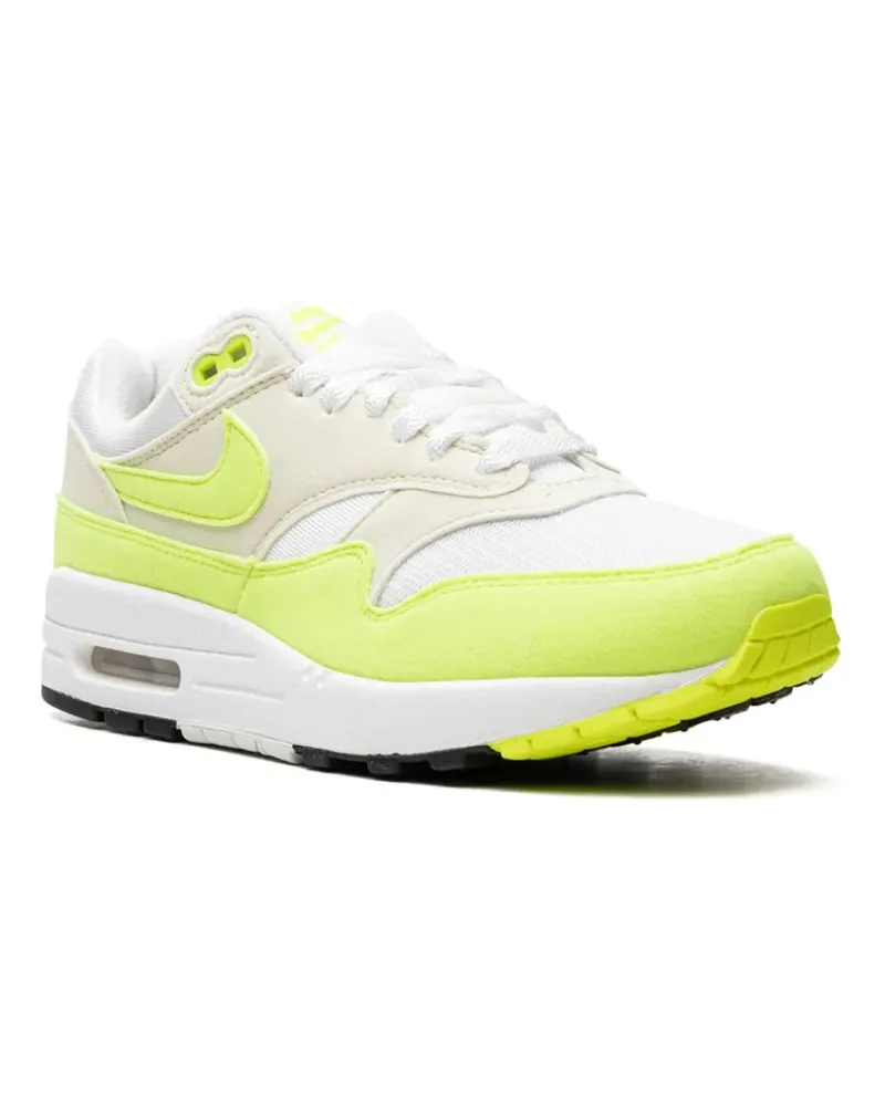 Nike Women's Air Max Sneaker Multicolor Suede Multicolor