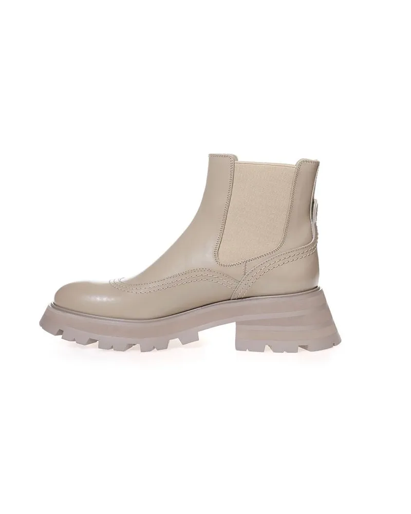 Alexander McQueen Women's Beige Leather Chelsea Boots Beige