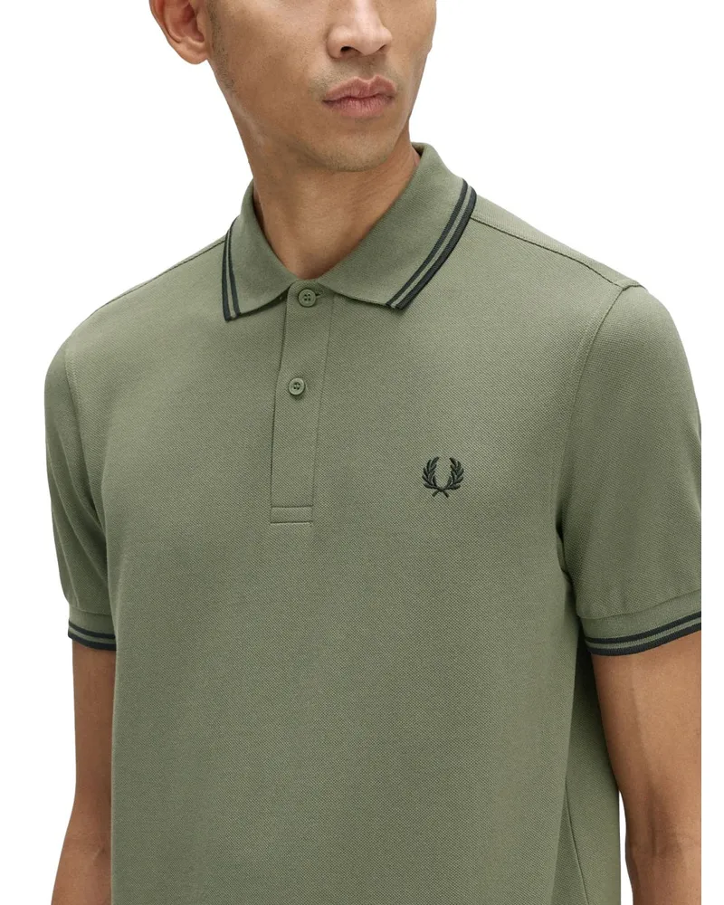 Fred Perry Logo Cotton Polo — Green Green
