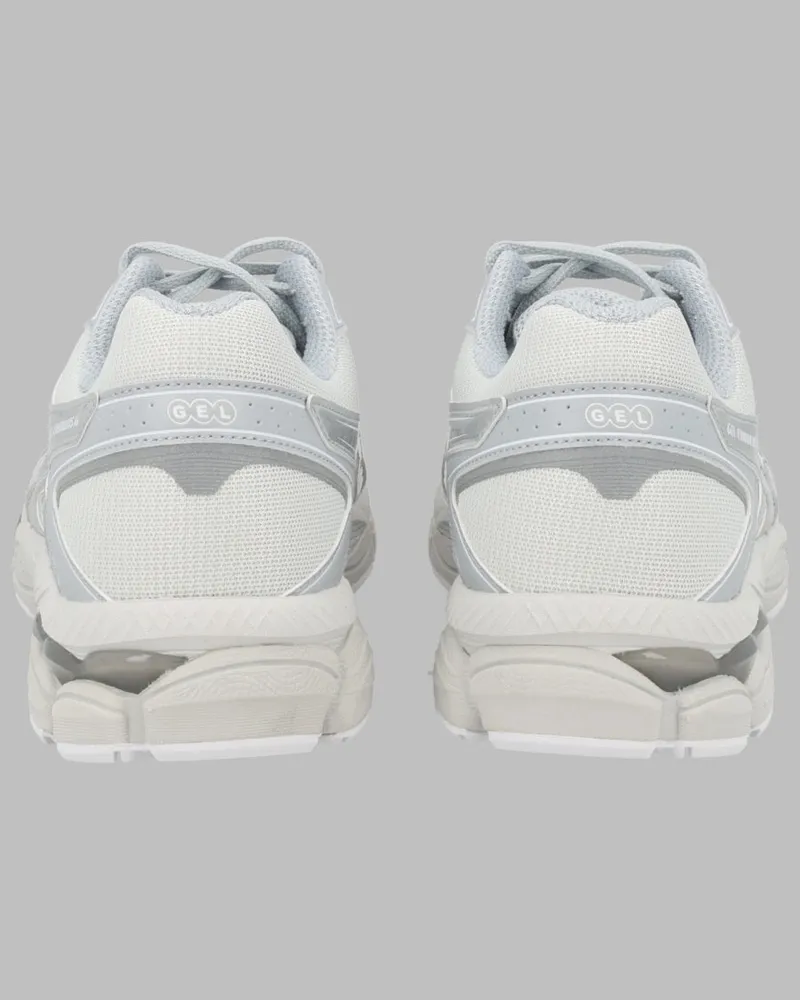 Asics Unisex Sneakers Gel-Cumulus 16 Grey Synthetic Trainers Gray