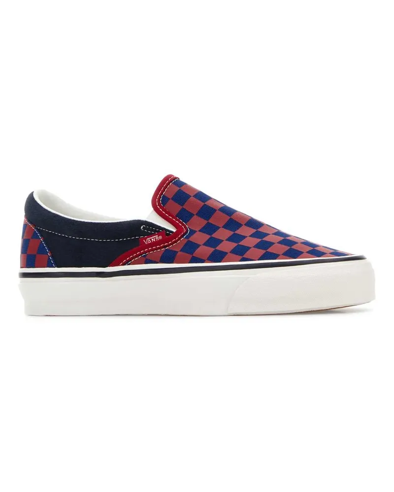 Vans Men's Printed Canvas Classic Slip Ons Chebor Sneaker Red