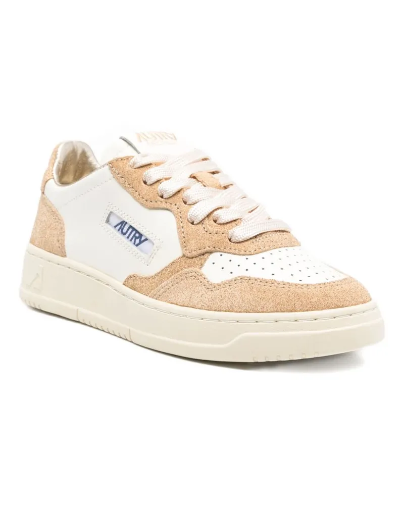 AUTRY Medalist Low Sneaker — Beige Beige