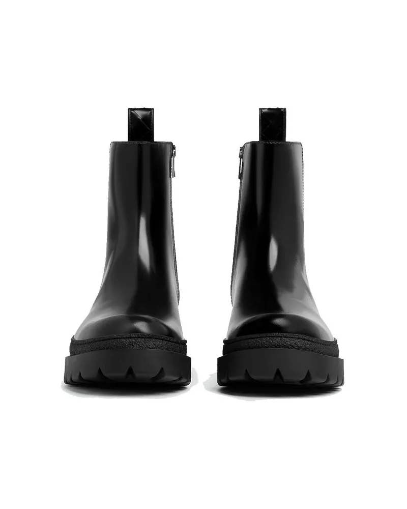 Bottega Veneta Men's Black Calfskin Chelsea Boots Black