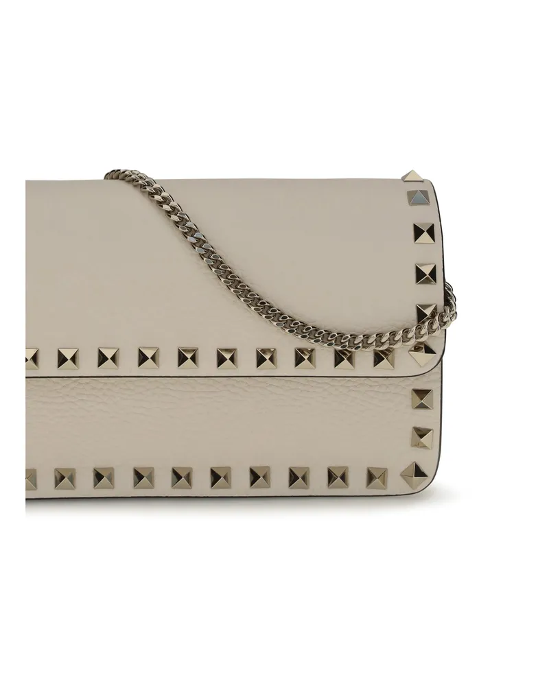 Valentino Garavani Women's Rockstud Chain Wallet Light Ivory Calf Leather Bos Taurus Beige
