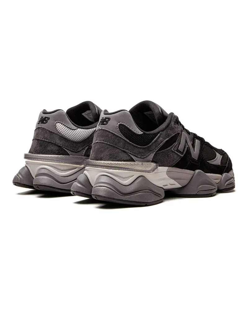 New Balance Sneaker — Black Black